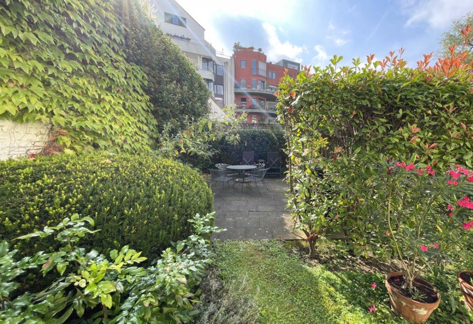Sitzecke Garten Erdgeschosswohnung K�ln