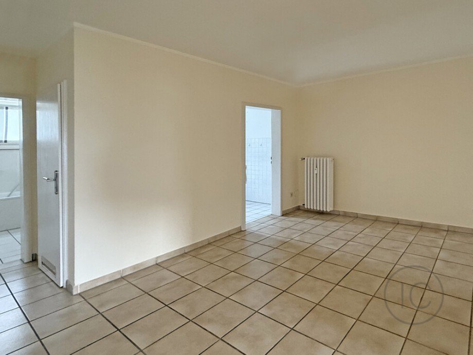 Diele Wohnung Leer Etagenwohnung Wuppertal