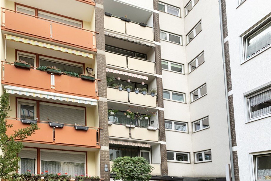 Hausansicht Etagenwohnung K�ln-Pesch