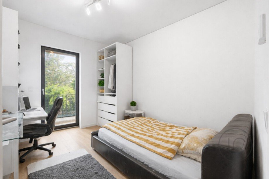 Kind / Arbeiten (virtuell eingerichtet) Etagenwohnung K�ln