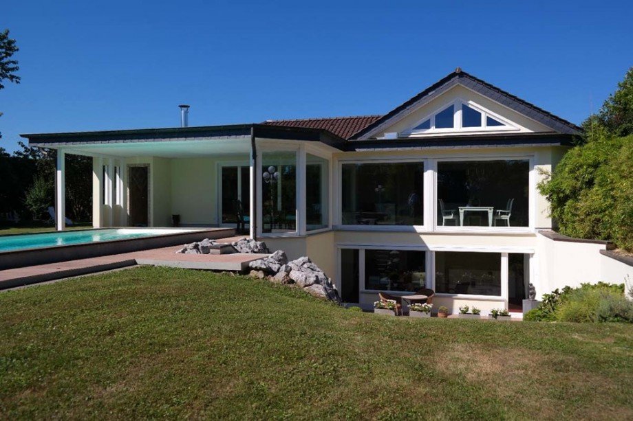 Haus Gartenansicht Einfamilienhaus Br�hl