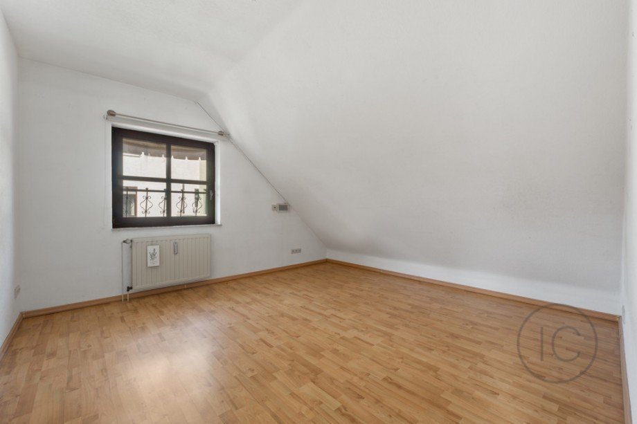 Schlafzimmer Dachgeschoss Einfamilienhaus K�ln / Merkenich