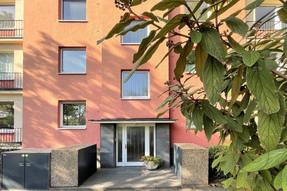 Au�enansicht Vorne Etagenwohnung K�ln