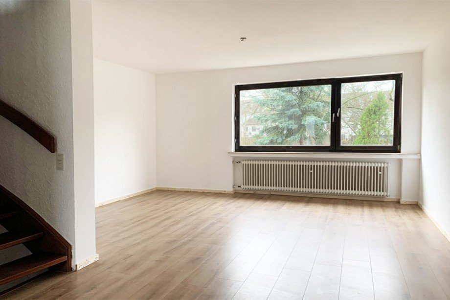Wohnzimmer Reihenmittelhaus K�ln - Bilderst�ckchen