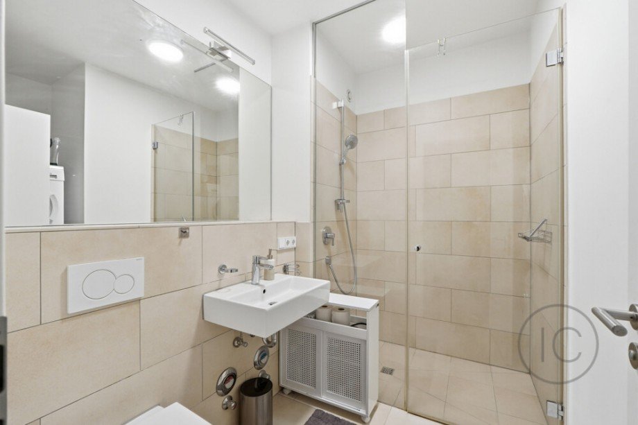 Duschbad Etagenwohnung K�ln