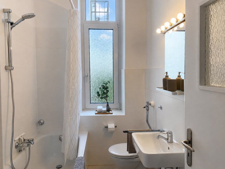 Badezimmer Erdgeschosswohnung K�ln / Humboldt-Gremberg