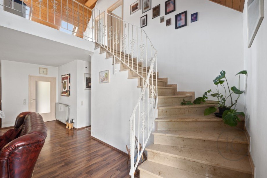 Luftraum / Treppe Einfamilienhaus K�ln / Merkenich