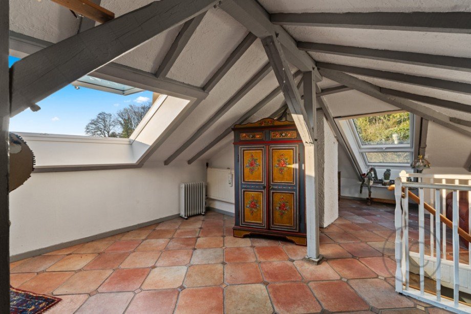 Jugenzimmer im Dachgeschoss Einfamilienhaus Bergisch Gladbach