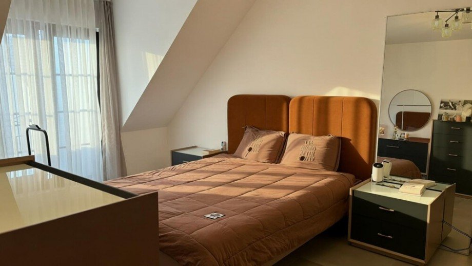 Schlafzimmer Maisonettewohnung K�ln