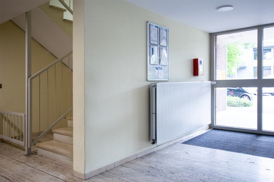 Flur Etagenwohnung K�ln / Niehl