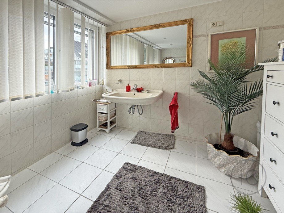 Badezimmer Etagenwohnung K�ln / Lindenthal