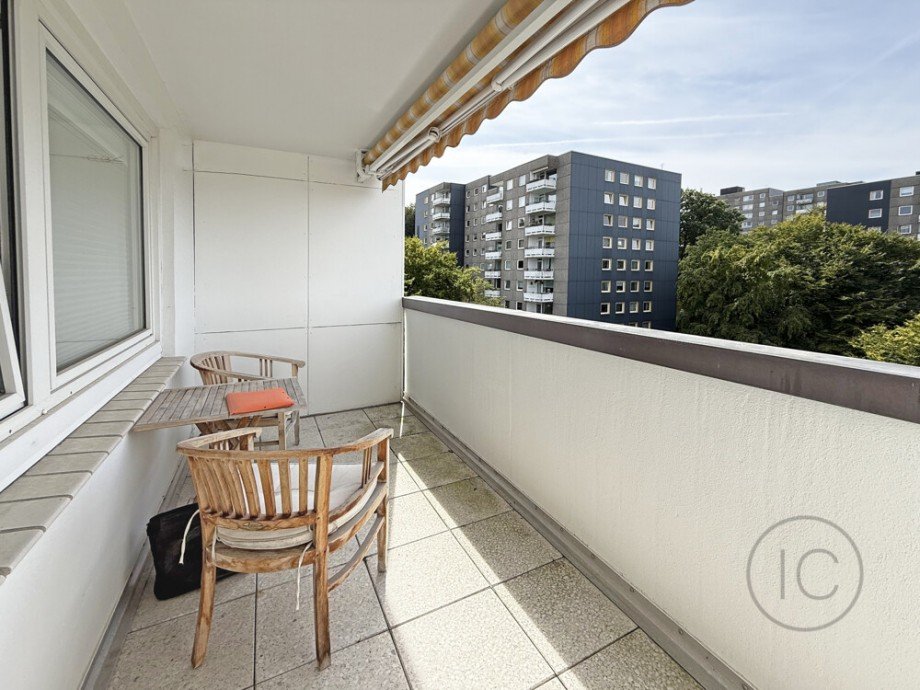 Balkon 1 Wohnung leer Etagenwohnung Wuppertal