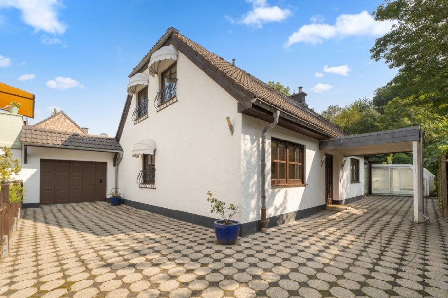 Ansicht Stra�enseite Einfamilienhaus K�ln / Merkenich