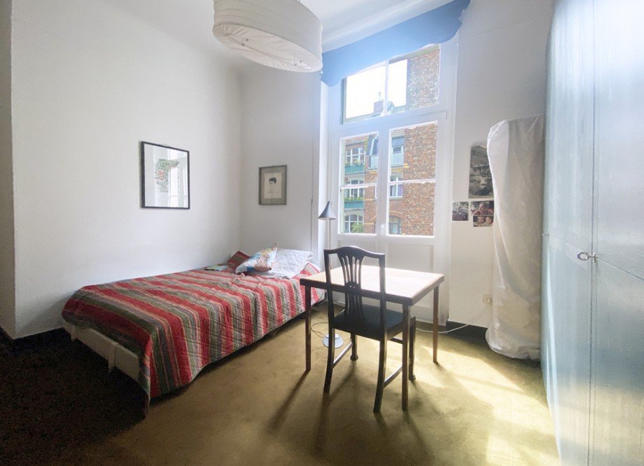 Kinderzimmer Etagenwohnung K�ln