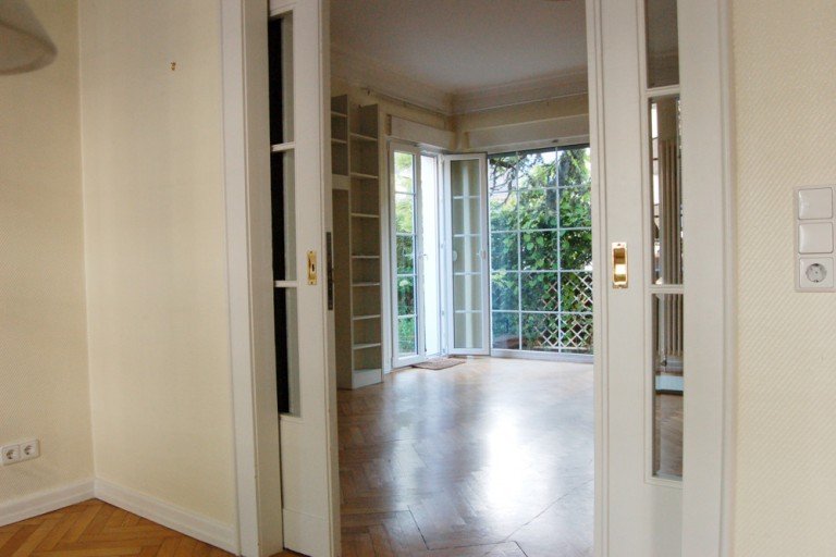 Erdgeschoss K�ln Einfamilienhaus Charmantes freistehendes Stadthaus mit Garage in K�ln - Lindenthal