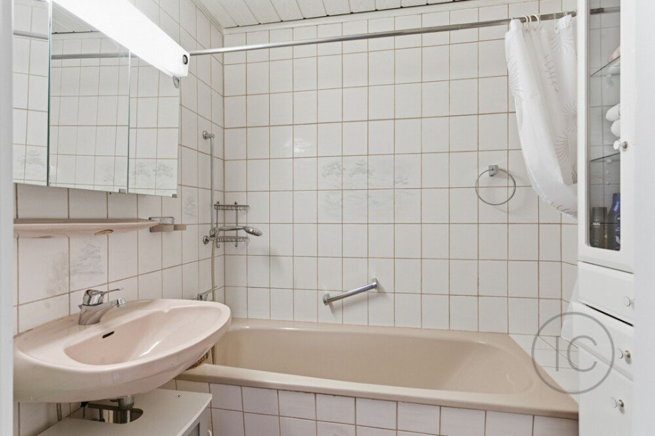 Bad Etagenwohnung K�ln / Chorweiler