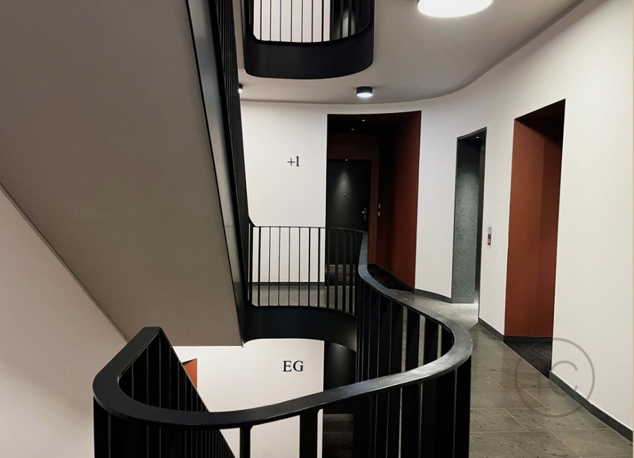 Hausflur Etagenwohnung K�ln