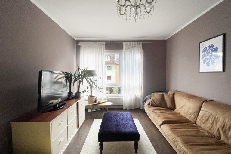 Kinderzimmer K�ln - S�lz Etagenwohnung K�ln S�lz: Helle und gro�z�gige 3-4 Zimmer Eigentumswohnung mit Balkon in besonderer Lage
