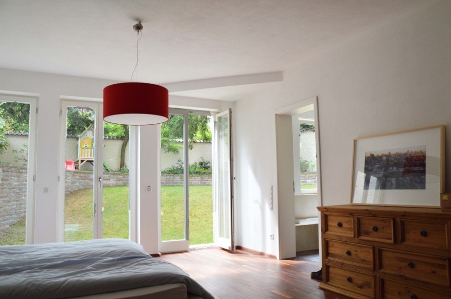 Schlafzimmer im Untergeschhoss Etagenwohnung K�ln / Lindenthal