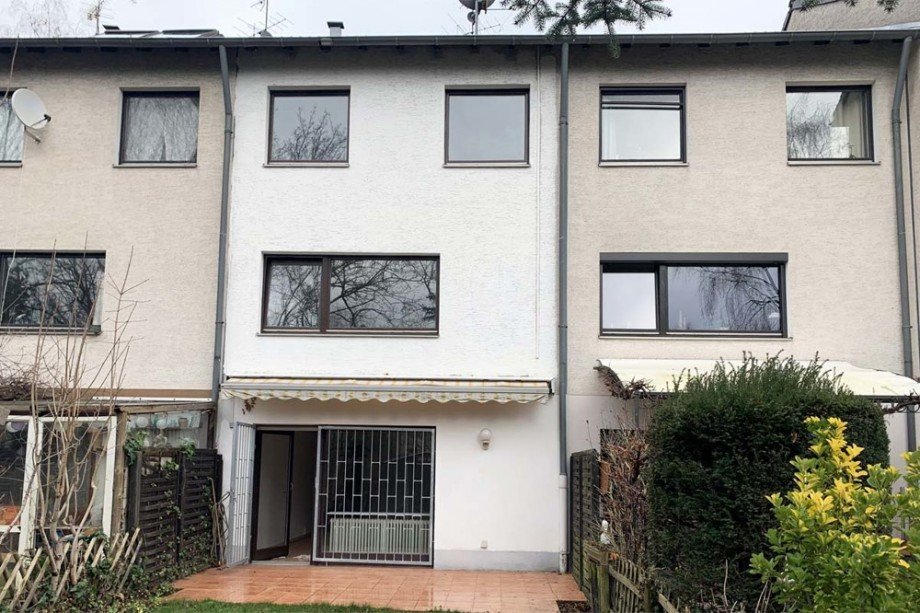 Au�enansicht Reihenmittelhaus K�ln - Bilderst�ckchen