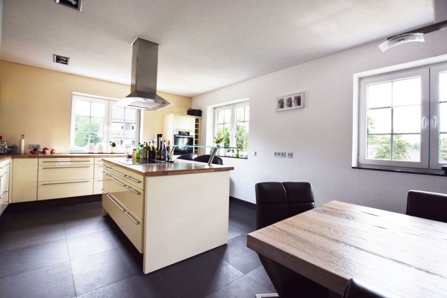 K�che, Essbereich Maisonettewohnung Bergisch Gladbach-Katterbach