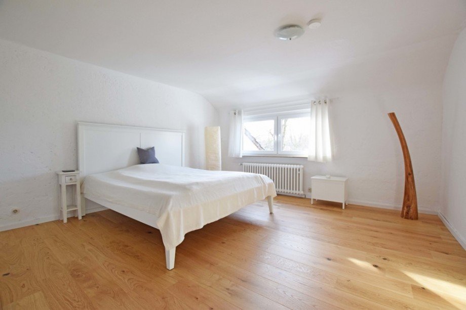 DG: Schlafzimmer Reihenmittelhaus K�ln / Lindenthal