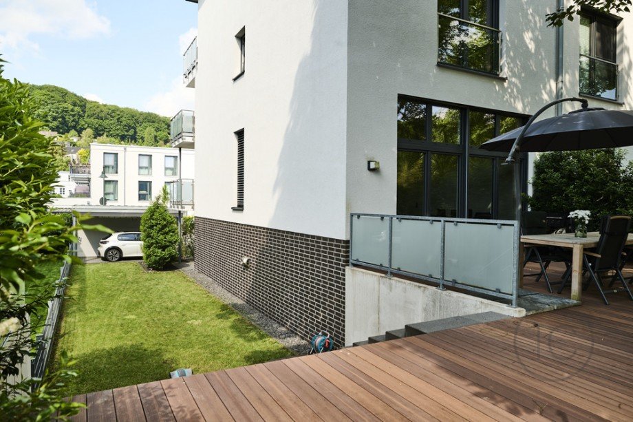 Garten Erdgeschosswohnung R�srath