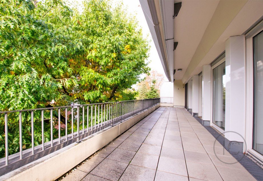 Terrasse Etagenwohnung K�ln / Lindenthal