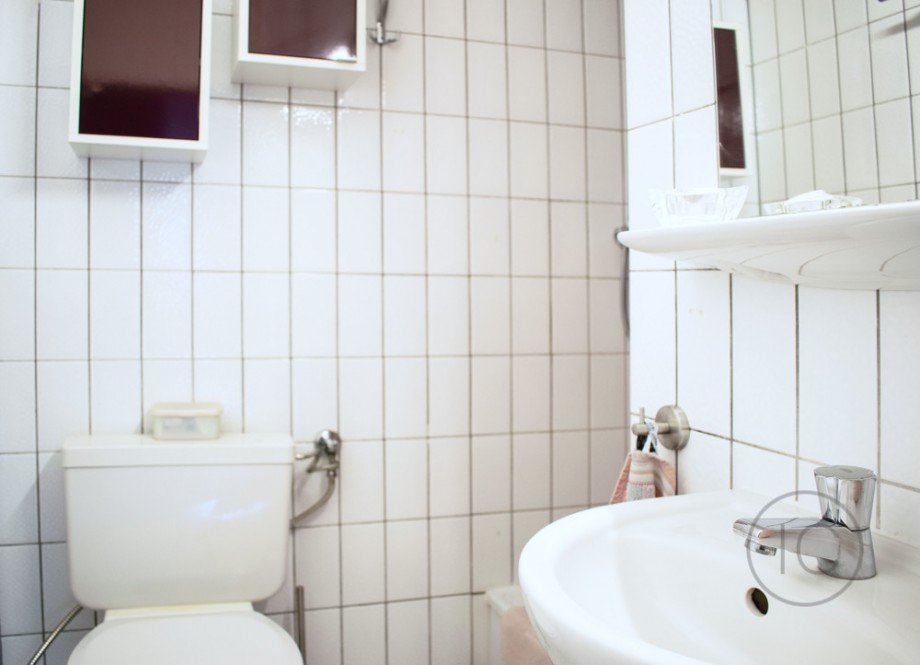 G�aste WC Etagenwohnung K�ln / Westhoven