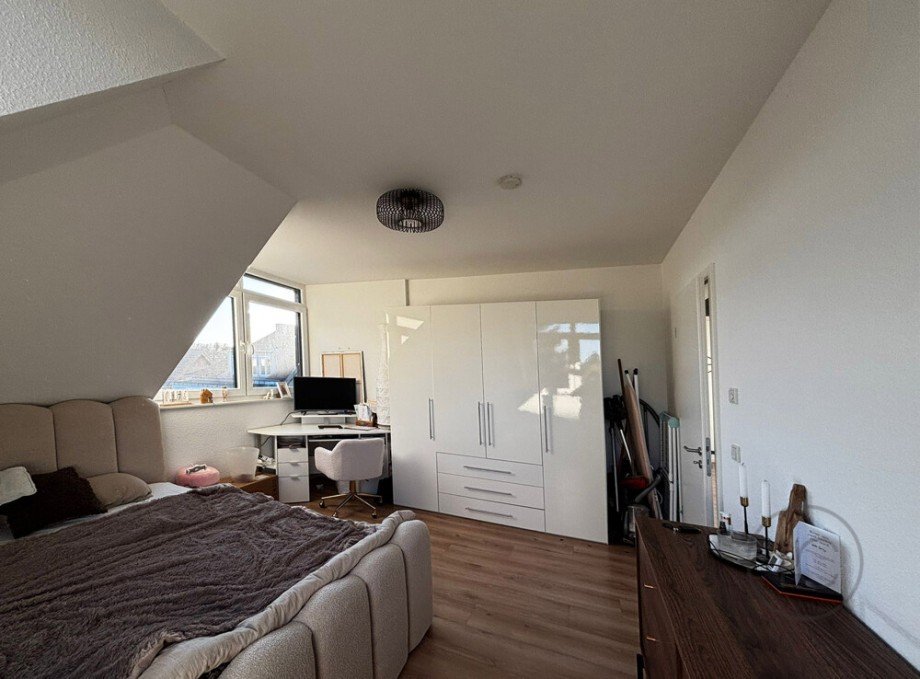 Schlafzimmer Dachgeschosswohnung Bergisch Gladbach / Refrath