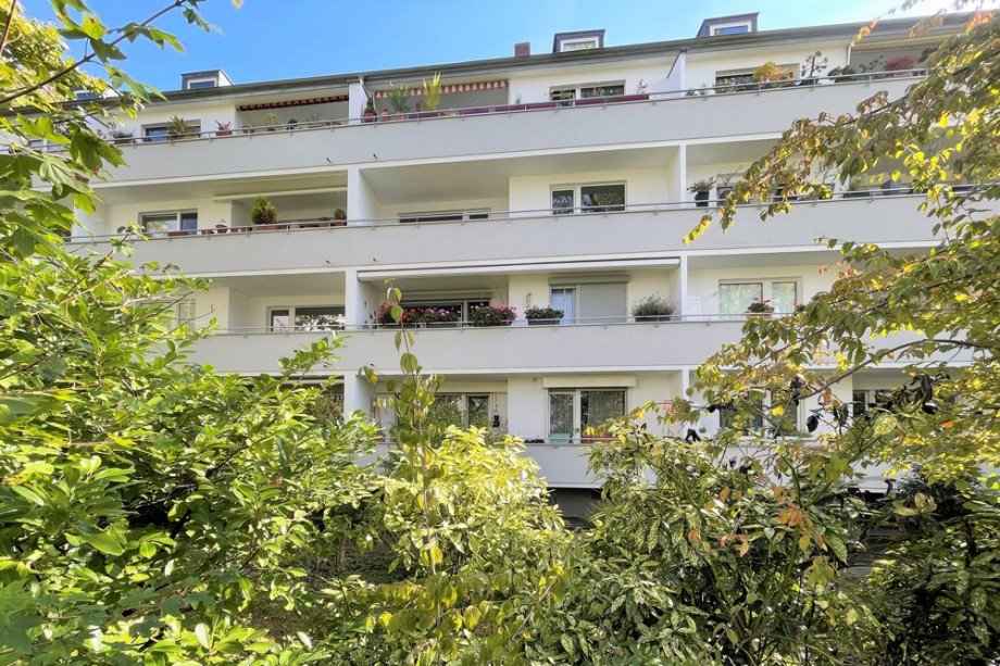 Au�enansicht Hinten Etagenwohnung K�ln
