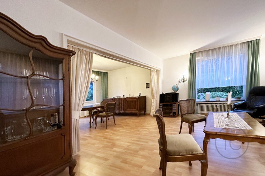 Wohnzimmer 2 EG Zweifamilienhaus K�ln / Junkersdorf