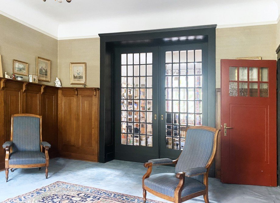 Blauer Salon Etagenwohnung K�ln