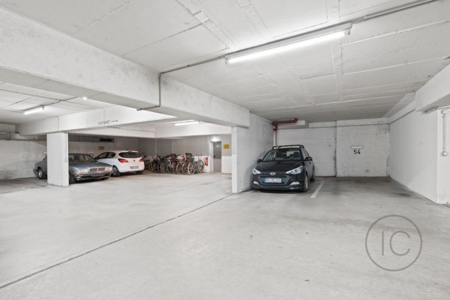 Tiefgaragenstellplatz Maisonettewohnung Bonn / R�ttgen