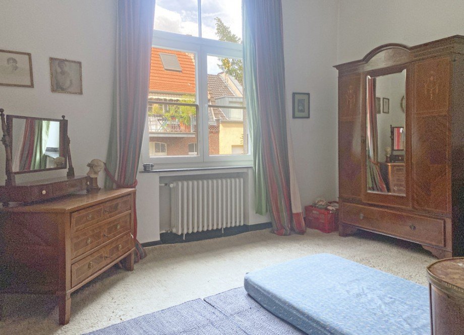 Schlafzimmer2 Etagenwohnung K�ln