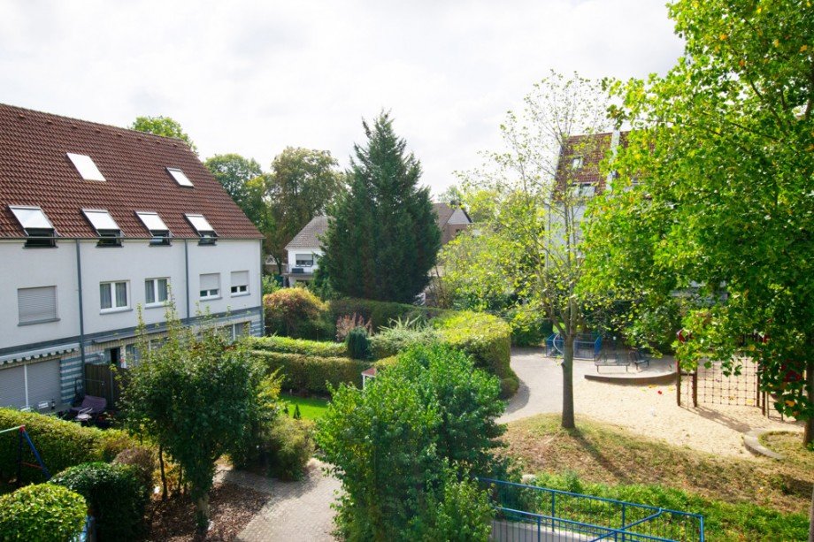 Aussicht Spielplatz Etagenwohnung K�ln
