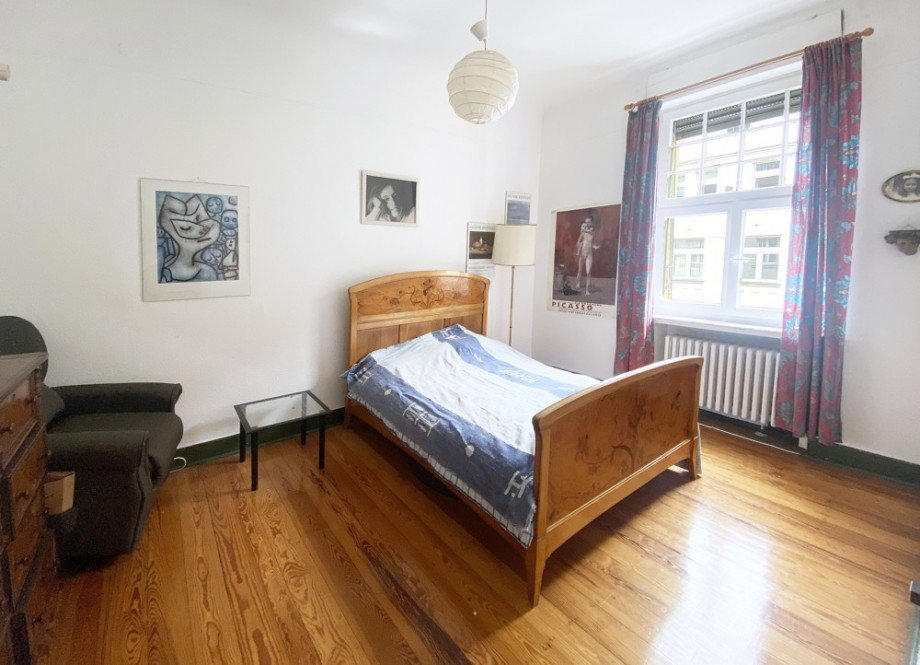 Schlafzimmer1 Etagenwohnung K�ln