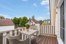 S�dost Balkon Dachgeschosswohnung mit beeindruckender Gesamtfl�che, Terrasse und Balkon und 0,73 % Finanzierung