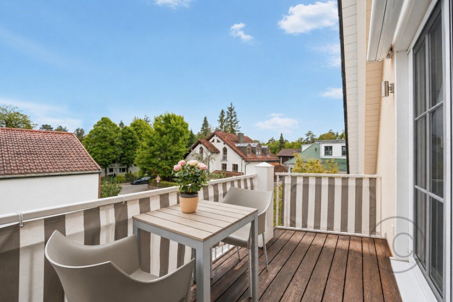 S�dost Balkon Dachgeschosswohnung M�nchen