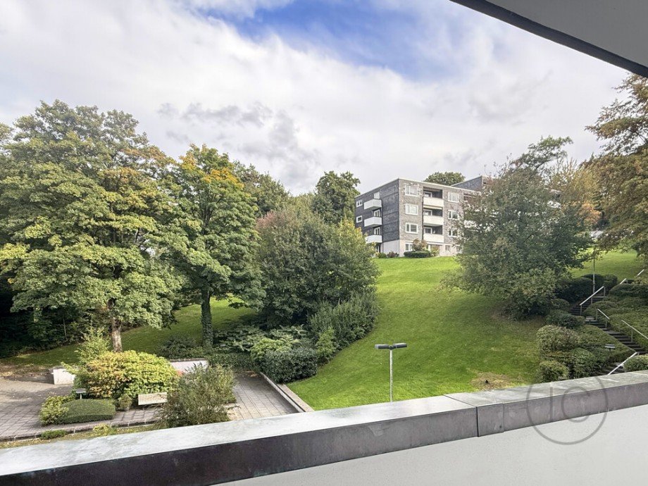 Ausblick Ostseite 2. OG Etagenwohnung Wuppertal