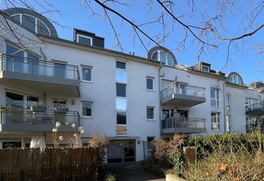 Au�enansicht Vorn Maisonettewohnung K�ln / Raderberg