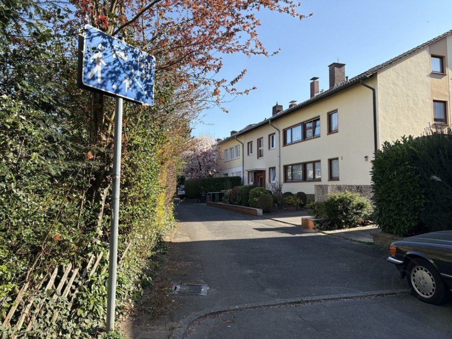 Stra�e Mehrfamilienhaus Bonn / Dottendorf
