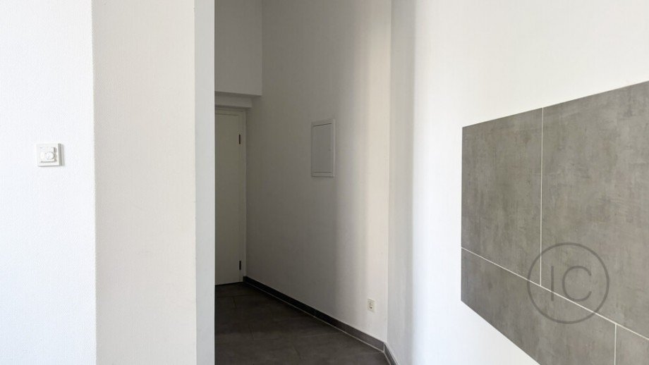 Eingang Etagenwohnung K�ln