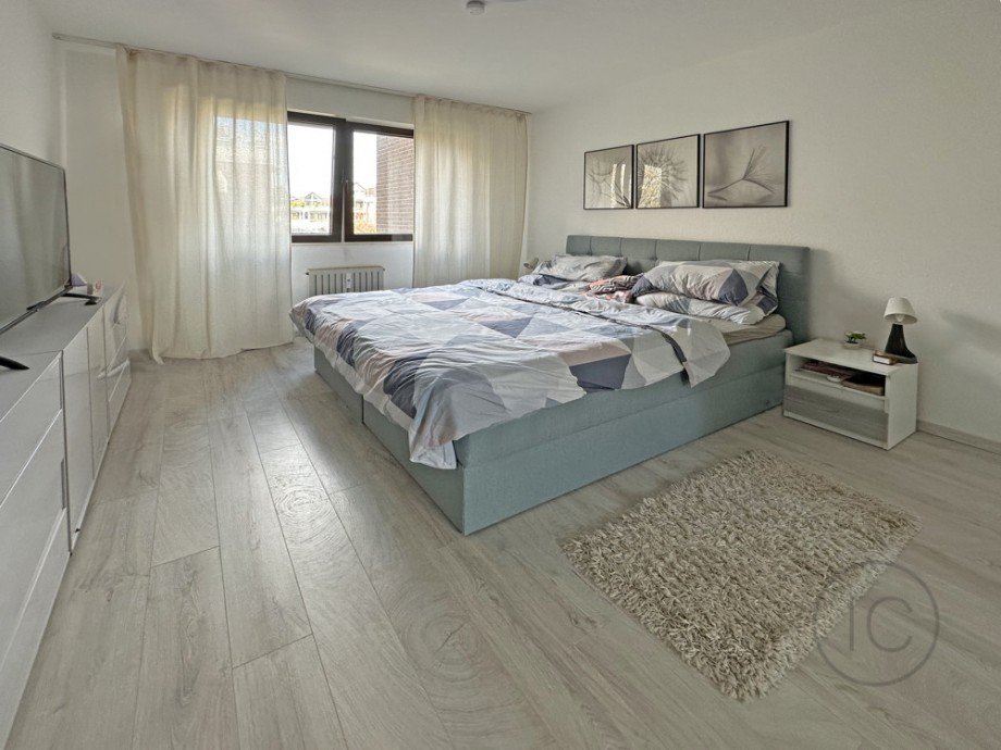 Schlafzimmer Etagenwohnung K�ln / Junkersdorf