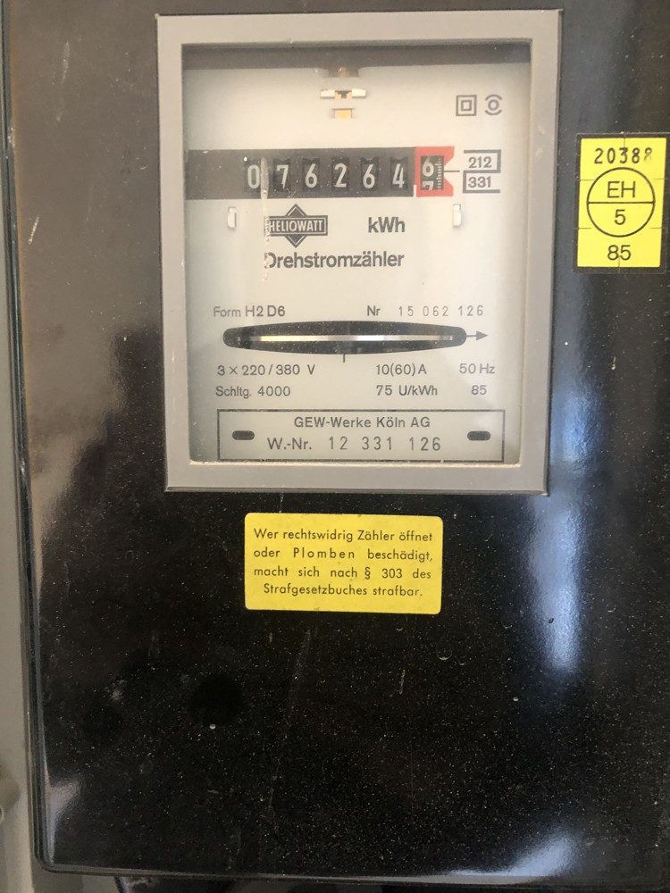 AWA12 Stromz�hler Doppelhaush�lfte K�ln / Poll