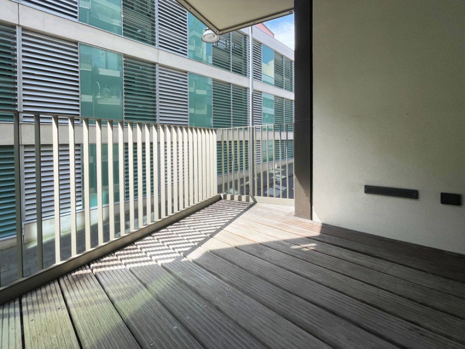 Balkon Etagenwohnung K�ln
