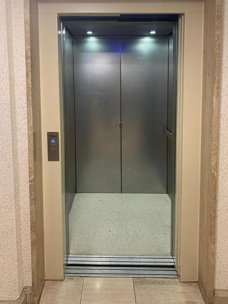 Aufzug Etagenwohnung K�ln Altstadt Nord