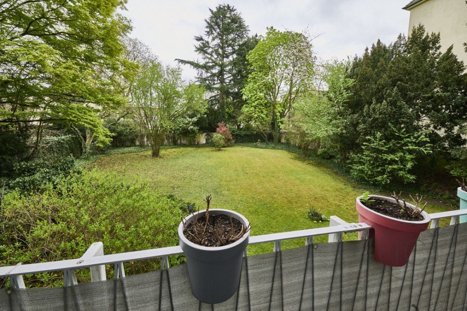 Balkon Etagenwohnung K�ln