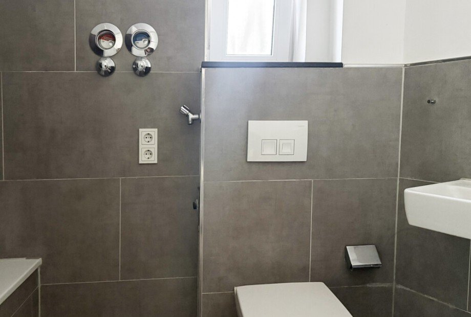 Badezimmer Etagenwohnung K�ln