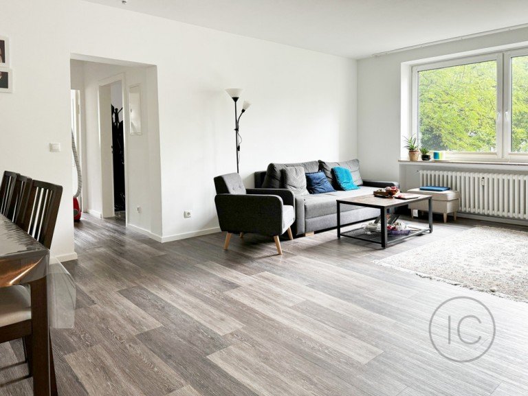 Wohnzimmer, Ess K�ln - Lindenthal B�ro / Praxis Charmante 2-Zimmer-Praxis oder B�ro am Stadtwald